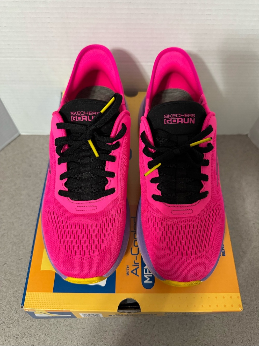 Skechers GOrun Women's Slip-Ins in Raspberry - Size 9